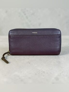 Fossil Purple Cow Hide Leather Classic Large Storage Wallet